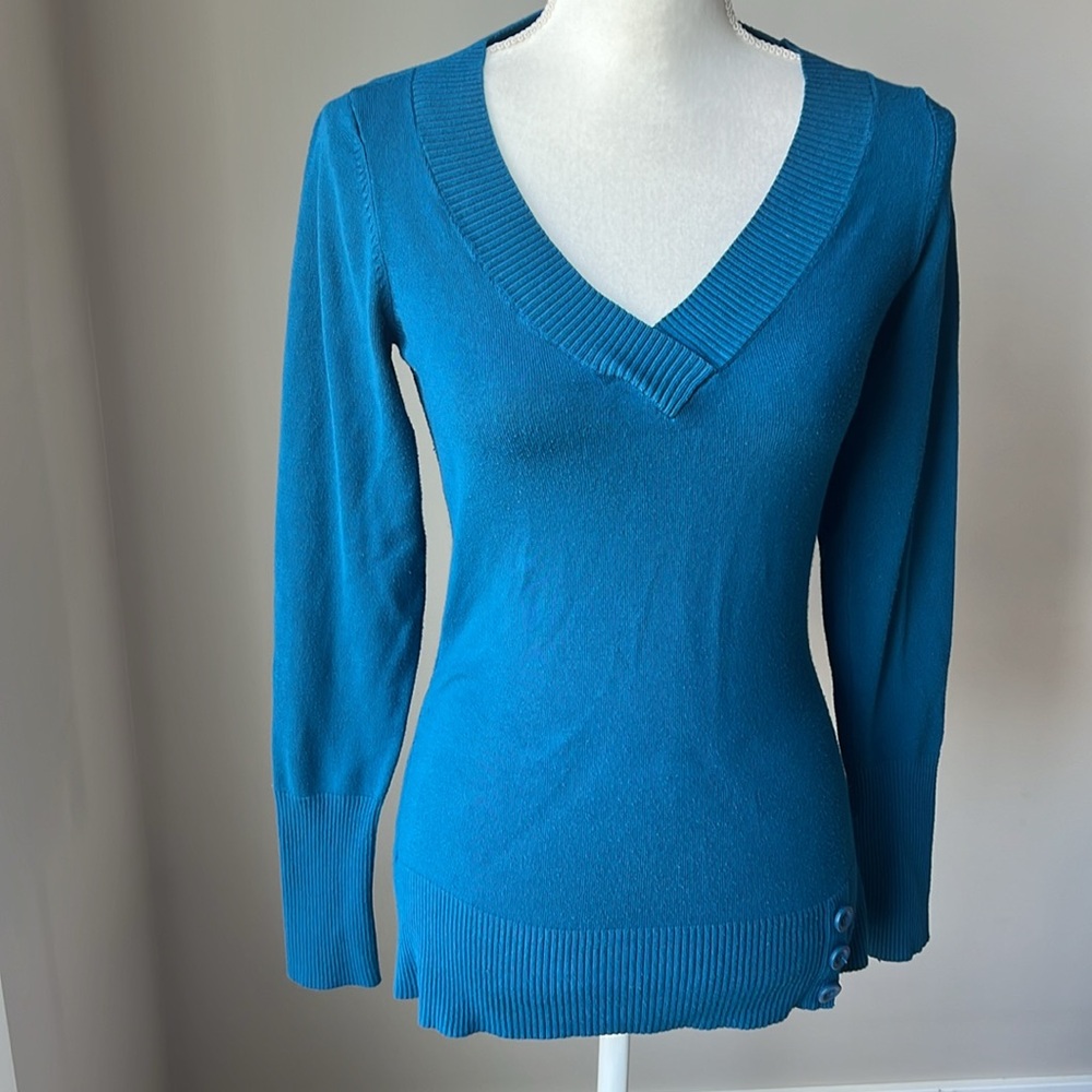 Smart Set V-Neck Sweater